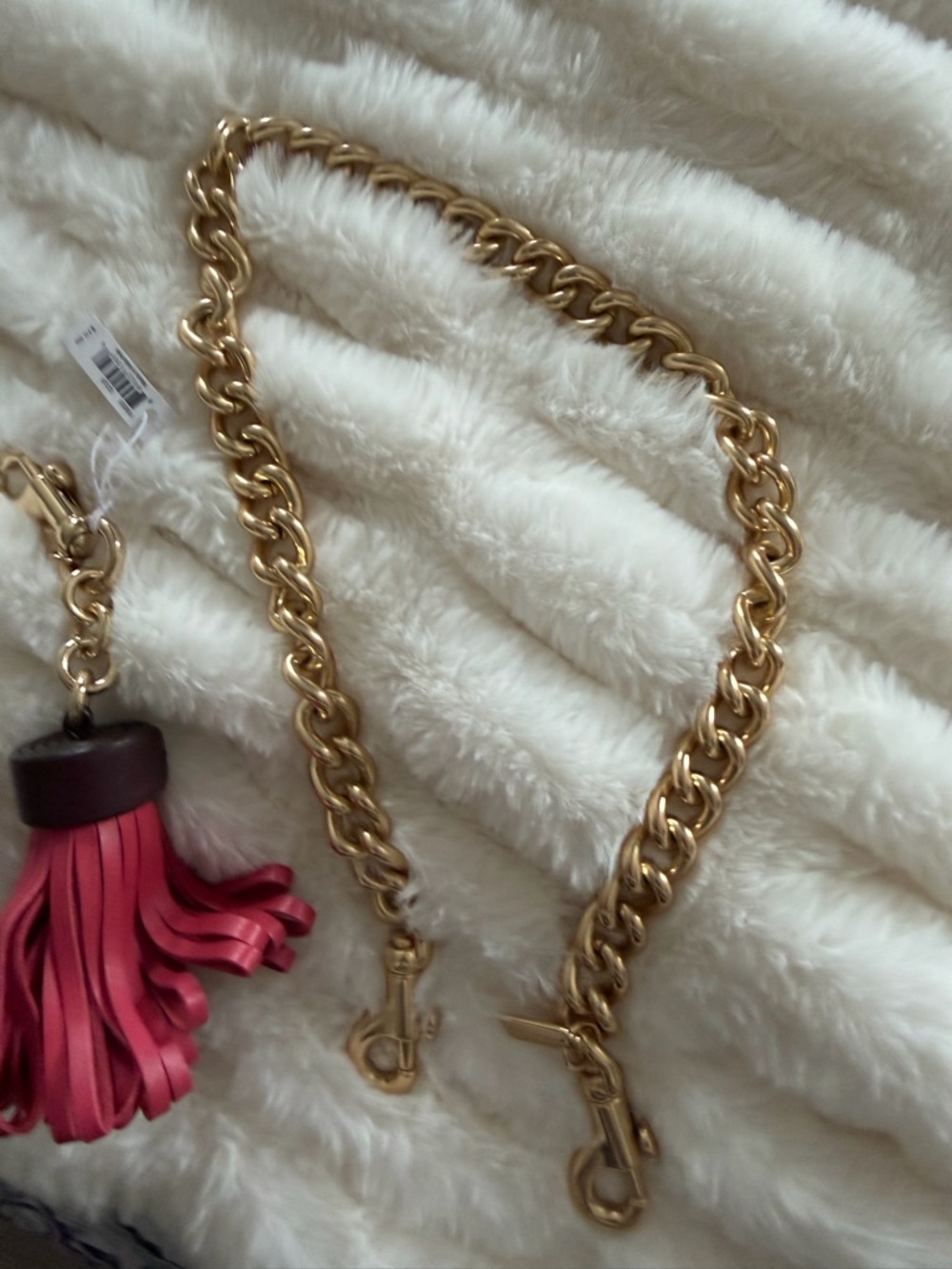 Coach keychain and chunky shoulder strap - Picture 5 of 7